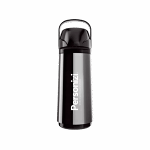 Garrafa térmica 1,80L inox com Magic Pump personalizada. Brinde premium e funcional para eventos corporativos e campanhas institucionais.