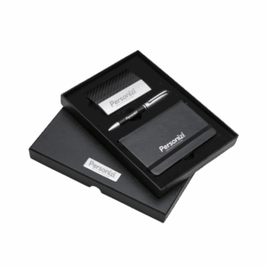 O Kit Executivo 3 Peças Mod.2 Personalizado é um brinde corporativo de alto padrão, ideal para campanhas promocionais e relacionamento empresarial.