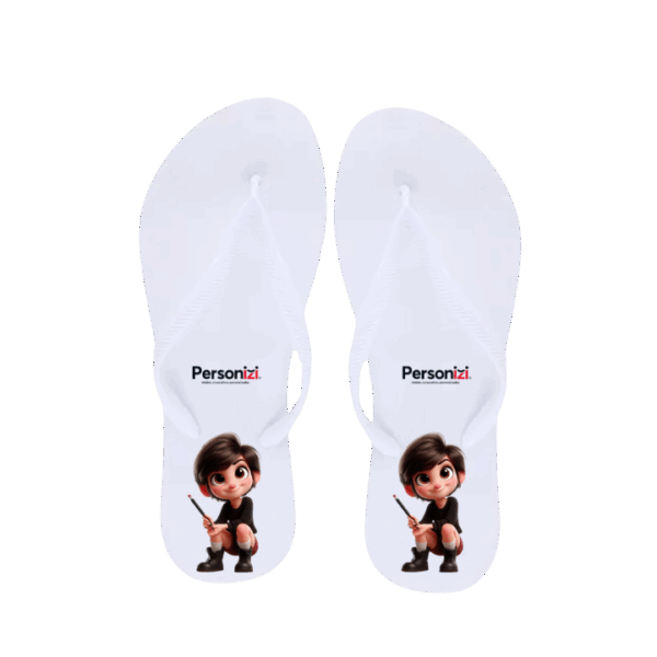 O Chinelo Branco Personalizado é um brinde corporativo confortável e elegante, ideal para eventos promocionais, casamentos e ações de verão.