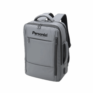 A Mochila Couro Sintético USB 23L Personalizada é um brinde corporativo elegante e tecnológico, ideal para ações promocionais e uso profissional.