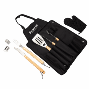 Kit Churrasco 8 Peças com logo gravado – brindes personalizados ideais para ações promocionais e presentes corporativos de alto impacto.