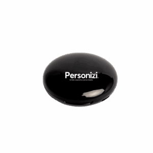 O fone de ouvido Bluetooth com case carregador personalizado é um brinde moderno e tecnológico. Ideal como brinde corporativo para empresas que querem inovar e surpreender seu público.
