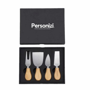 Kit Queijo 4 Peças com gravação a silk uma cor – brindes personalizados ideais para ações promocionais e presentes corporativos elegantes.