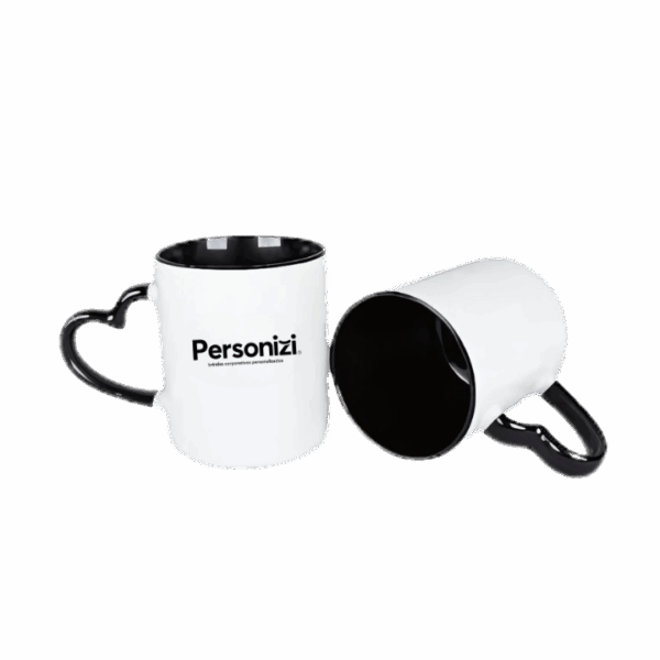 Caneca personalizada com alça coração colorida. Brinde criativo e afetivo ideal para ações corporativas e datas comemorativas.