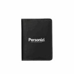 O Porta-passaporte em Couro Sintético Personalizado é um brinde corporativo sofisticado, ideal para destacar sua marca em viagens e eventos empresariais.