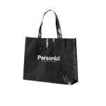Sacola TNT metalizada 32x43cm personalizada com logo. Brinde chamativo e funcional para eventos, feiras e ações promocionais.