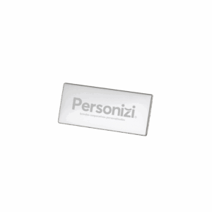 Plaquinha metálica personalizada com hastes para fixação. Brinde elegante e funcional para ações promocionais e eventos corporativos