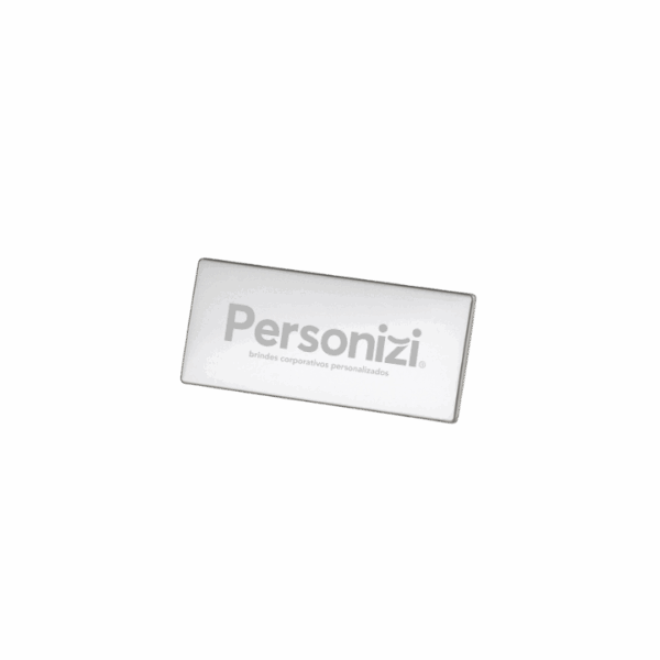 Plaquinha metálica personalizada com hastes para fixação. Brinde elegante e funcional para ações promocionais e eventos corporativos