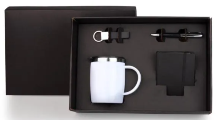 Kit Caneca e Acessórios 4 Pçs Personalizada Padrão | Personalizado com Logo | Personizi
