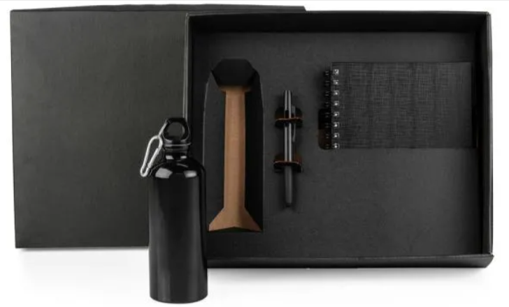 Kit com Squeeze, Caneta ABS e Caderno Personalizada Preto | Personalizado com Logo | Personizi