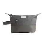 Necessaire em Poliester 300D com Detalhes em Couro 37x17cm Personalizada | Personalizado com Logo | Personizi